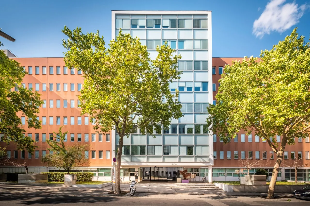 Wien: HT Group vermietet rund 3.400 m² Bürofläche an VAMED Engineering