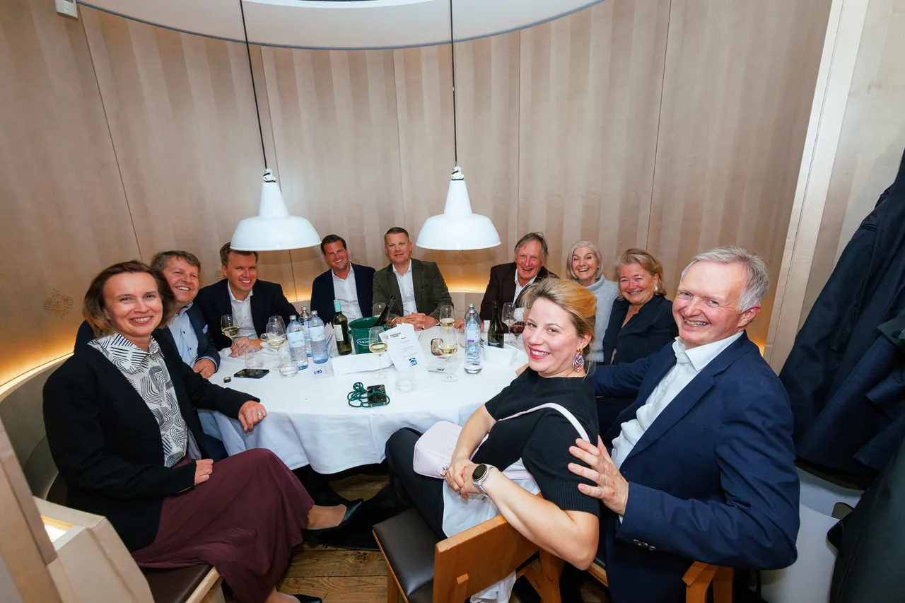 EHL-Ganslessen 2025: Ein Abend voller Genuss und guter Gespräche