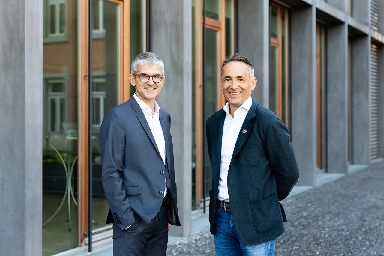 Ernst Thurnher (l) und Hubert Rhomberg , Geschäftsführer der Rhomberg