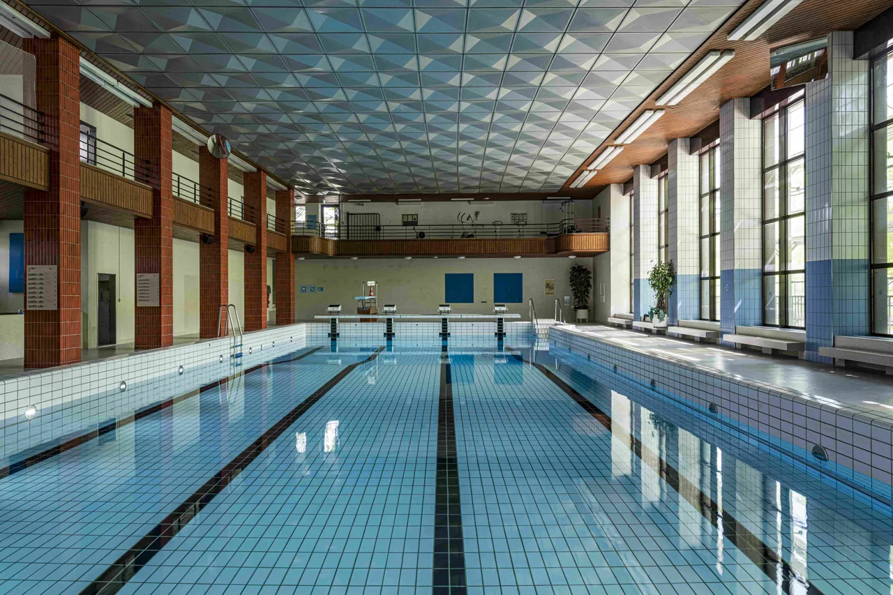 Sanierung des Hallenbad Rialto mit Foamglas