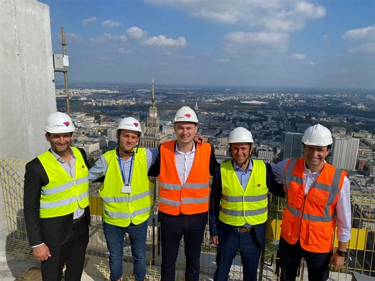 VarsoTower_Gruppenbild