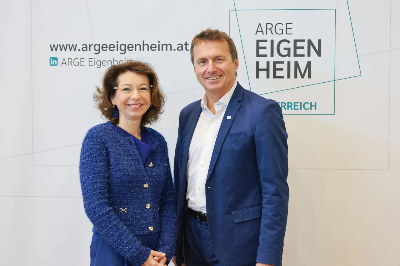 Sankt Wolfganger Tage
30. Fachtagung in St. Wolfgang
ARGE Eigenheim
Tagung, 10.9. vormittags

Foto: Franz Neumayr     10.9.2025