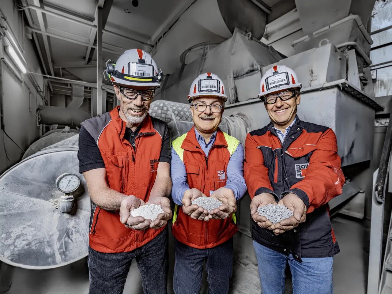 Gerhard Philipp, Baumit Umwelt- und Verfahrenstechnik, Manfred Tisch, Geschäftsführer der Baumit GmbH und Hans-Jürgen Matschiner, Leitung Kalkwerk.