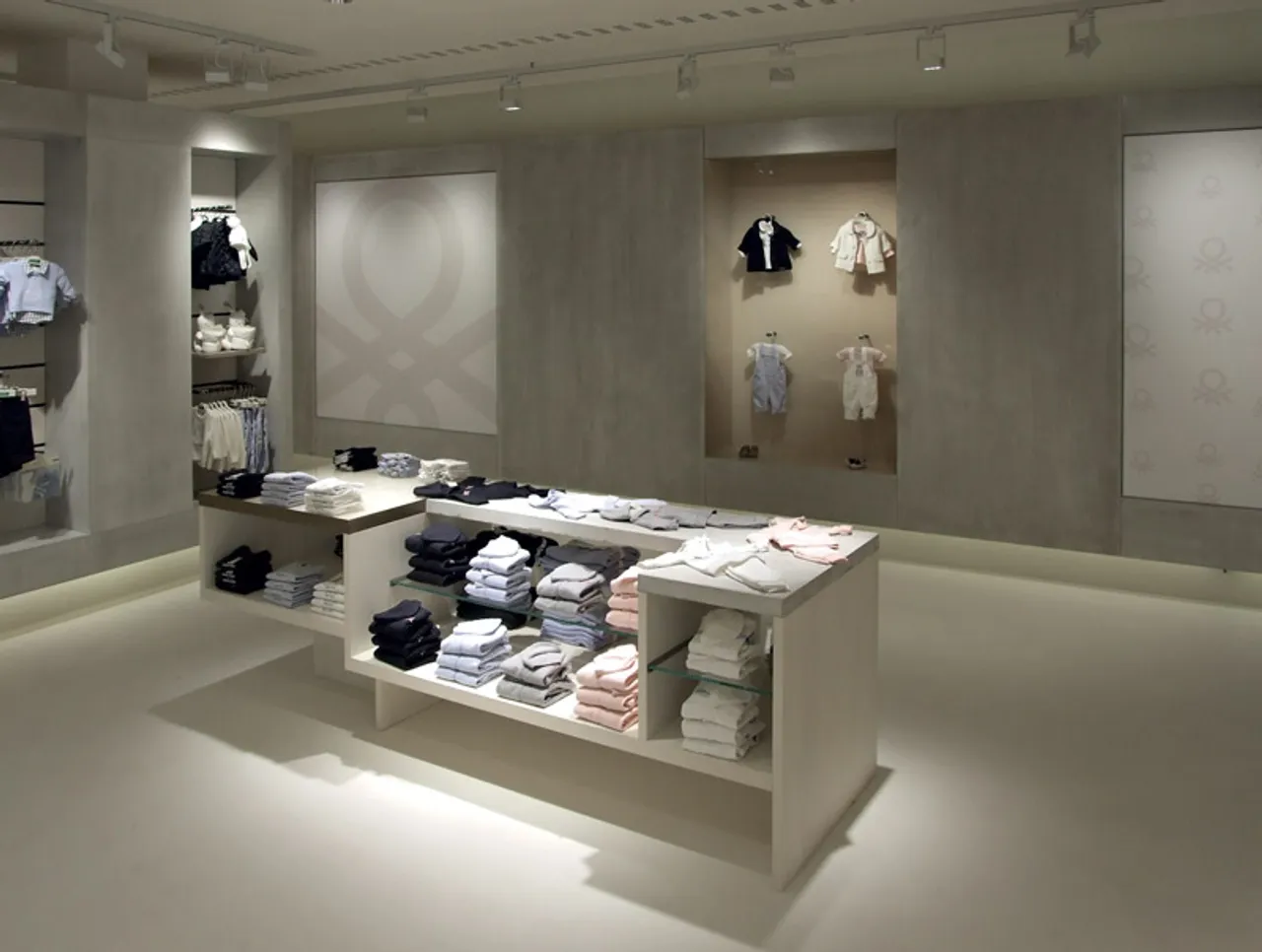 Benetton Store