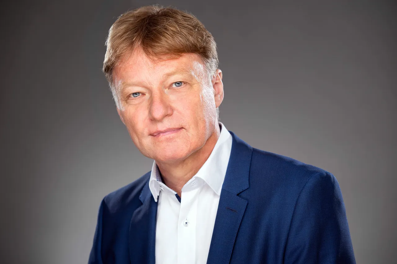 Logix startet mit umfangreichem Programm in Award-Jahr