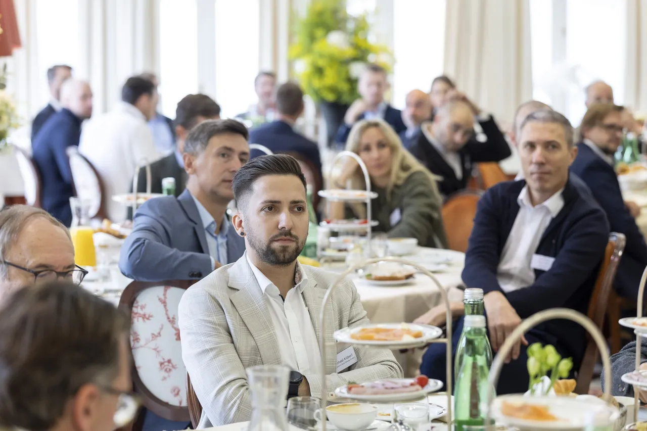 CBRE Business Breakfast beleuchtet „Einen Markt mit drei Perspektiven“