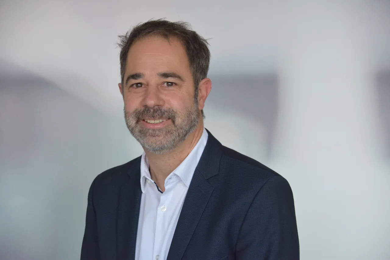 Henkel beauftragt Knight Frank als strategischen Immobilienberater