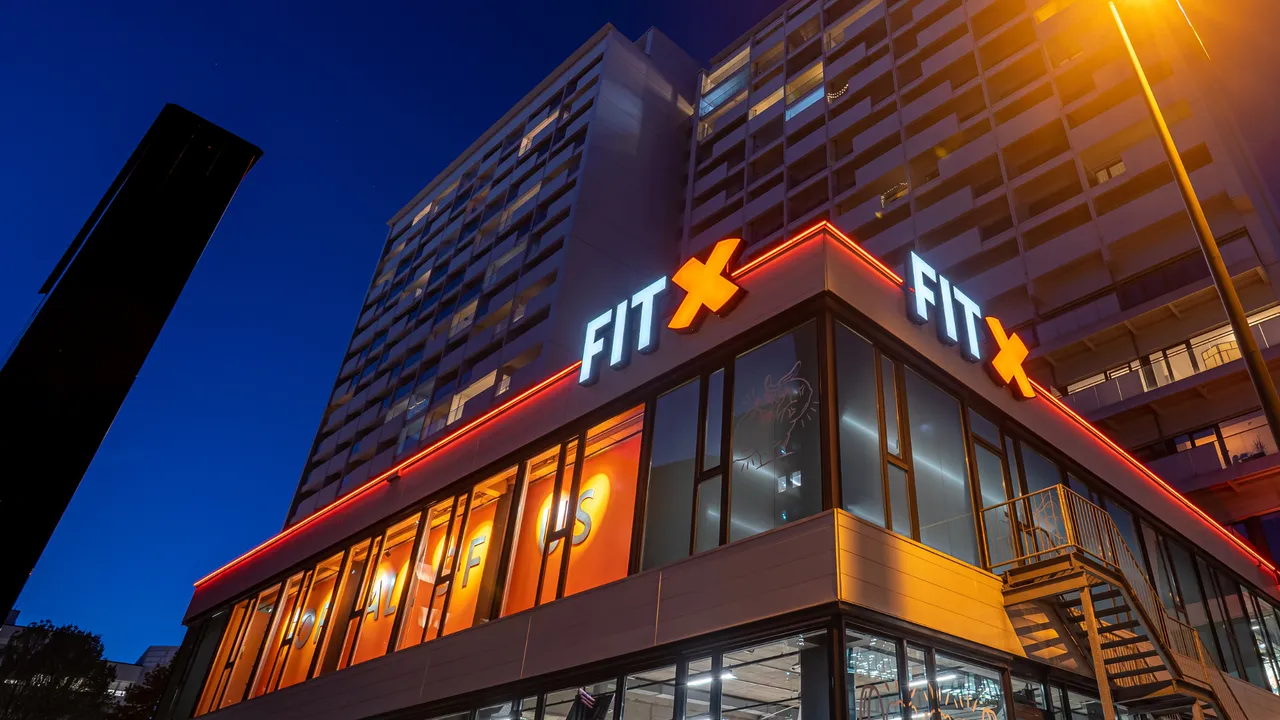 FitX mietet 2.300 m² in Düsseldorf
