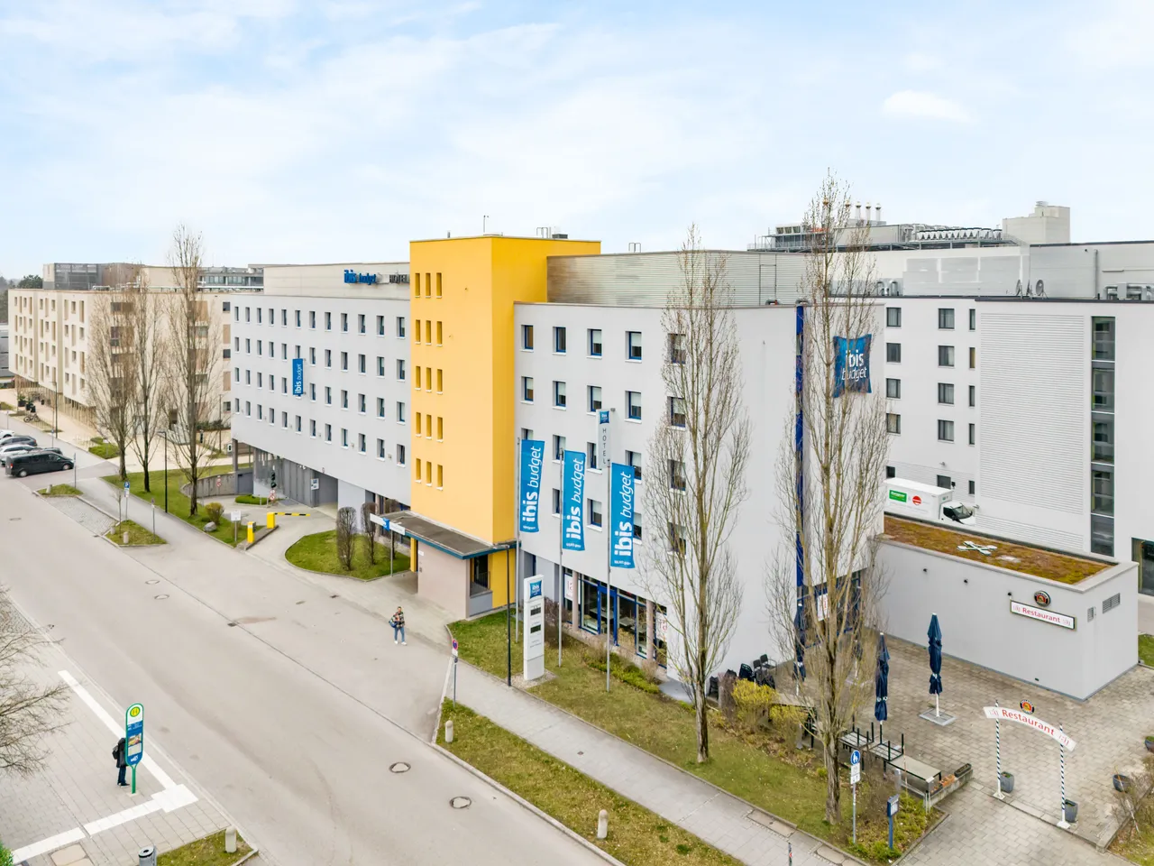 HIH Invest verkauft Hotel bei München an Atream