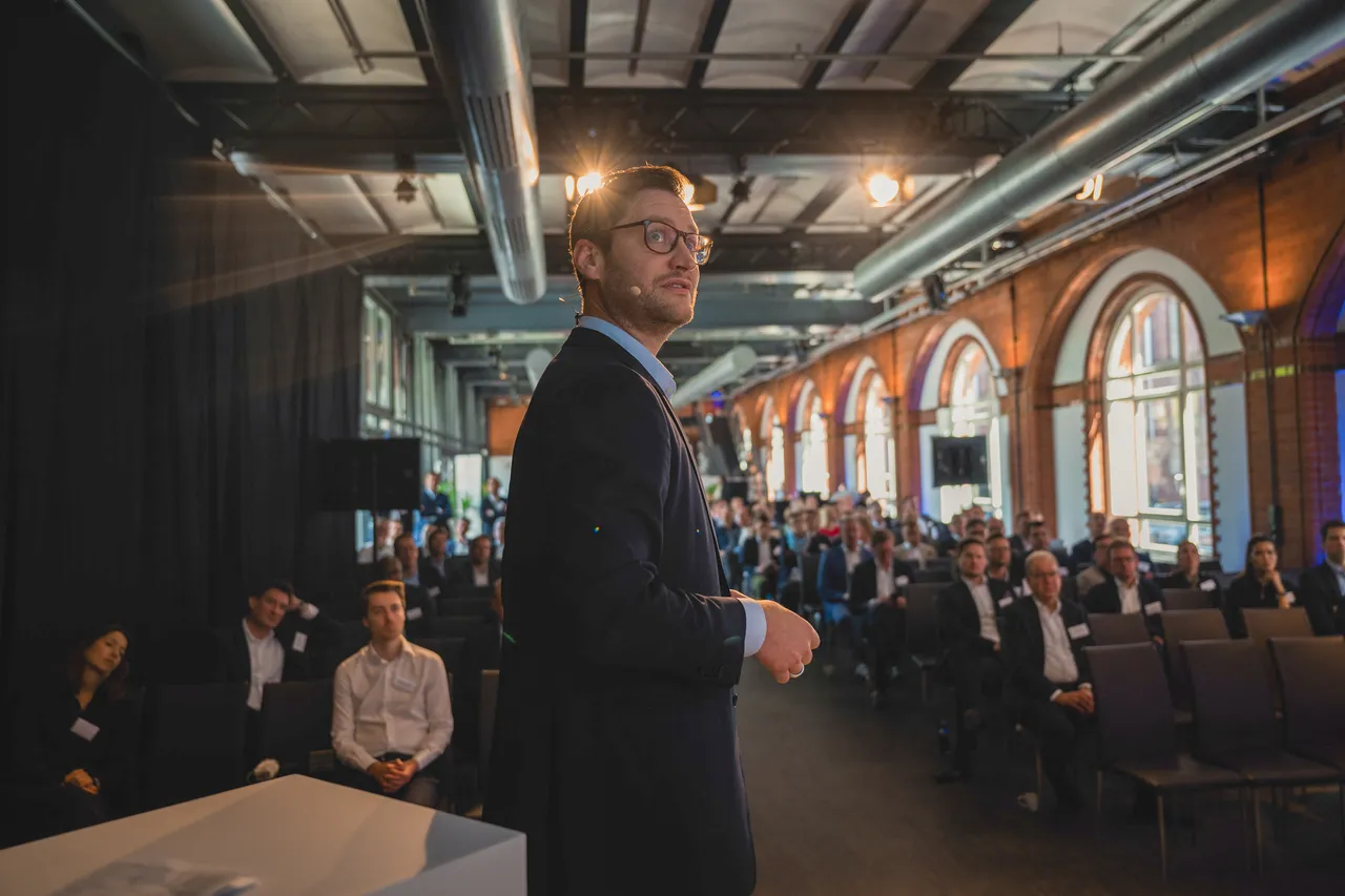Andreas Höfner, Geschäftsführer GARBE Capital und Strategy auf der GARBE Vordenker Konferenz 2024