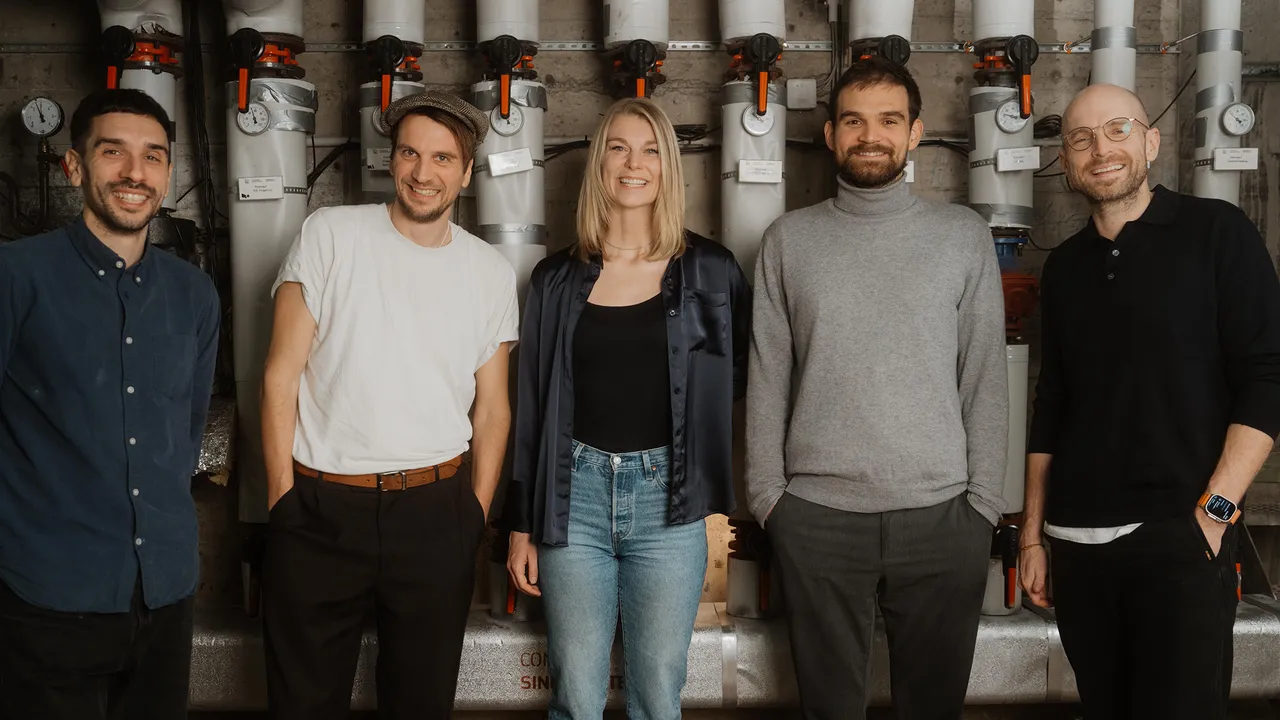 Matteo Zappulla (CPO), Simon Wagenknecht (Chief of Automation), Nina Germanus (Co-CEO), Paul Hock (Co-CEO) und Thomas Filkorn (CRO).