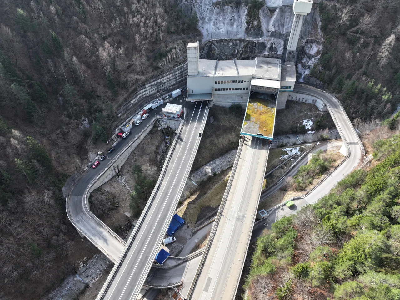 HABAU GROUP saniert Weströhre des Karawankentunnels