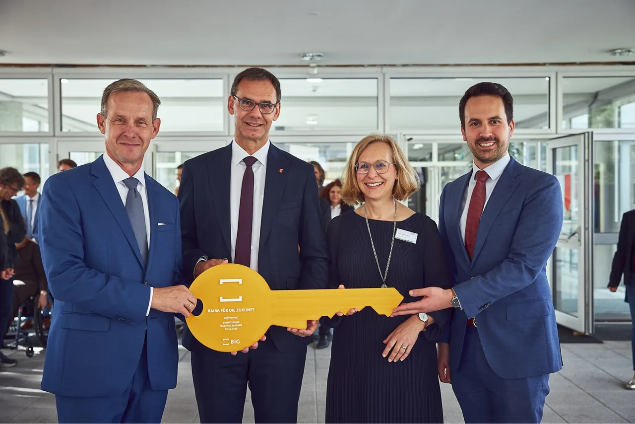 Zukunftsorientierte Bildungsinfrastruktur: HAK/HAS Bregenz feierlich eröffnet