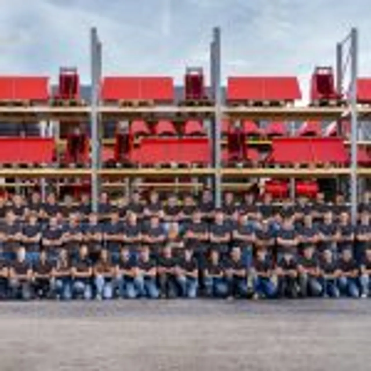 i+R Gruppe: Sechs Unternehmen bilden insgesamt 116 Nachwuchsfachkräfte aus