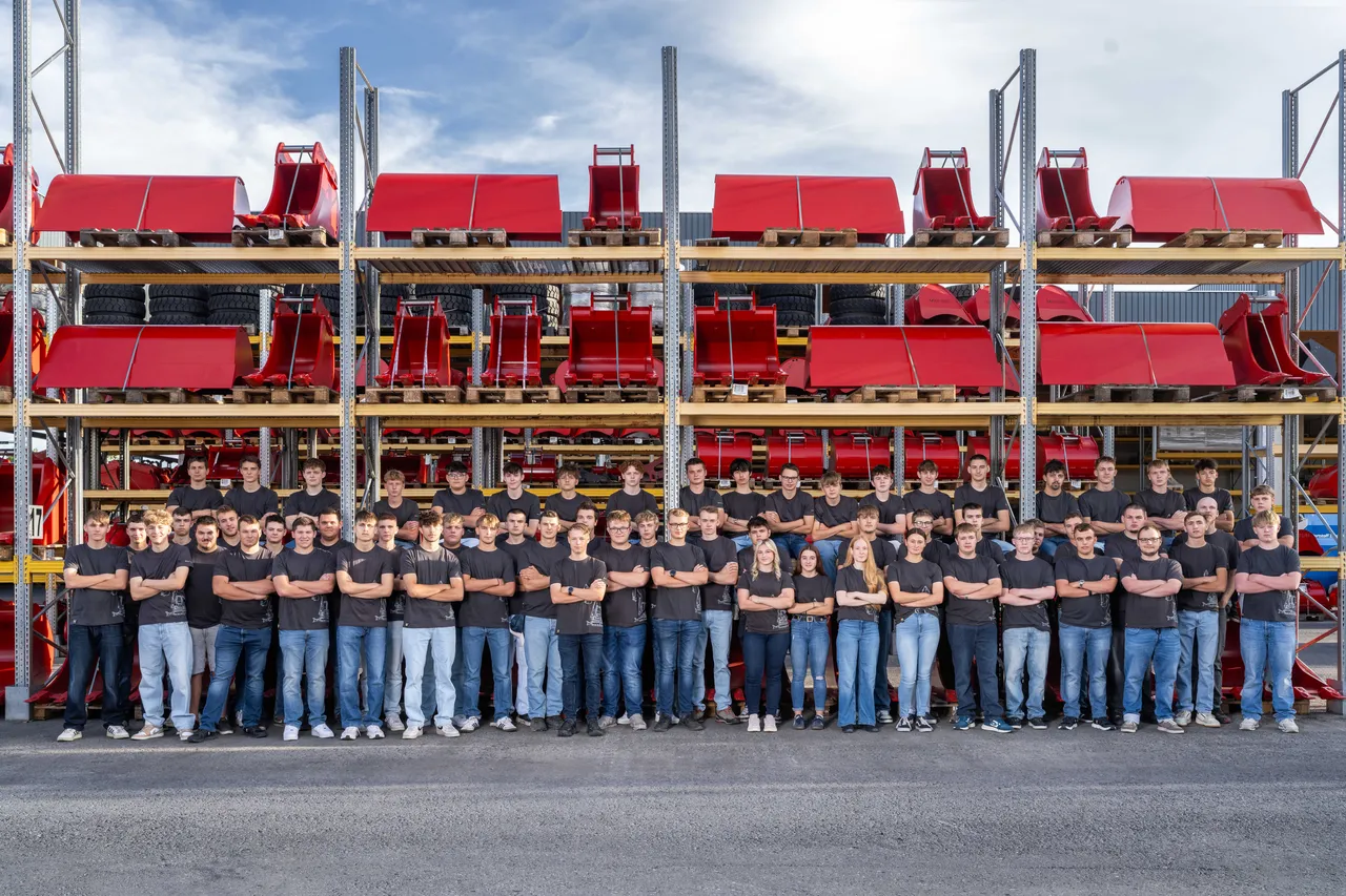 i+R Gruppe: 118 Lehrlinge als Investition in die Zukunft