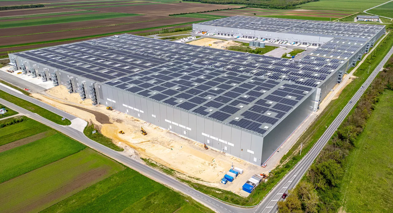 Europas zweitgrößte Dach-Photovoltaik