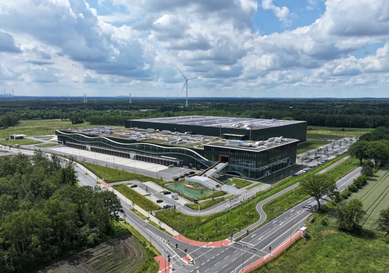Levi Strauss & Co. European Distribution Center
