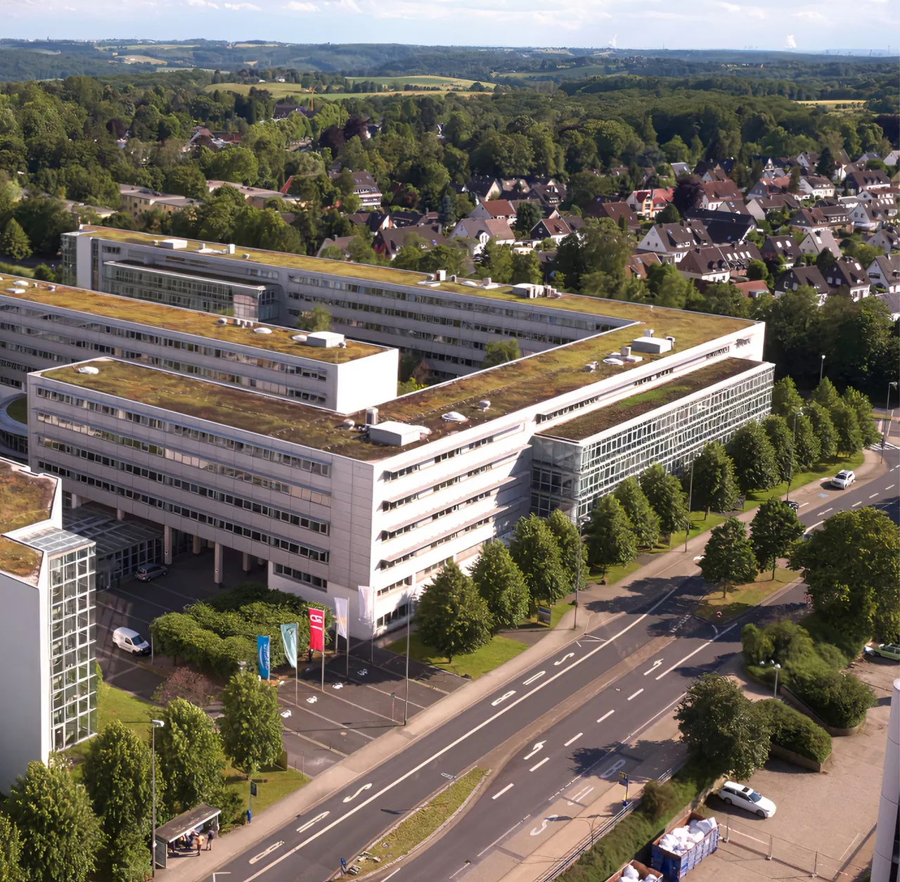 Verkauf des „LIMES“ Gewerbeimmobilien-Portfolios der DEMIRE AG beginnt