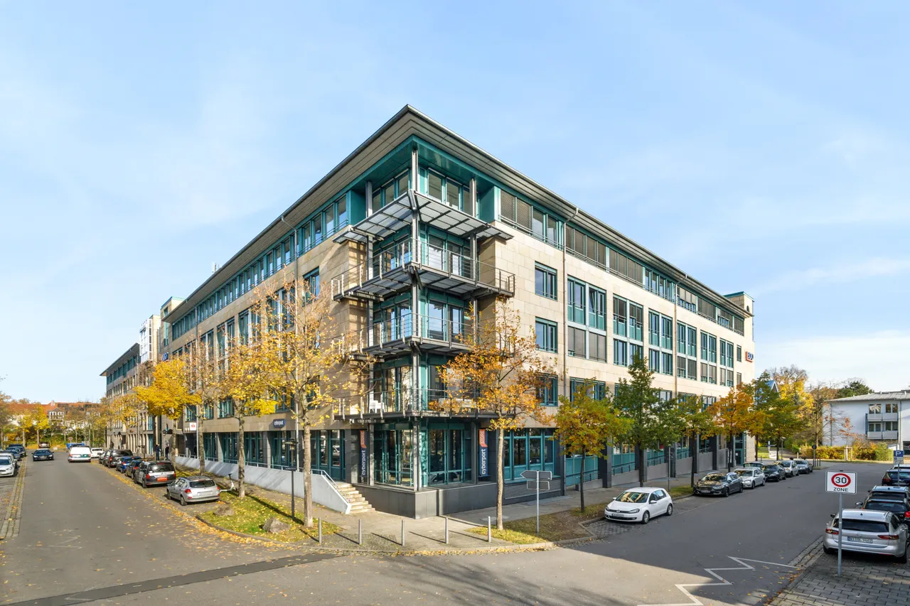 HIH Invest verkauft Bürohaus im Waldschlösschenviertel in Dresden