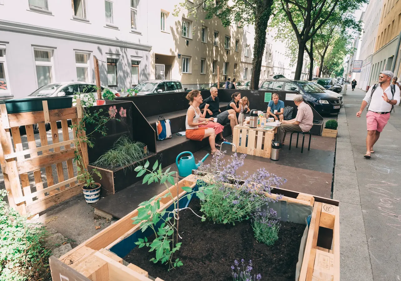 Czernohorszky: Grätzloasen bieten Schutz vor Hitze in der Stadt