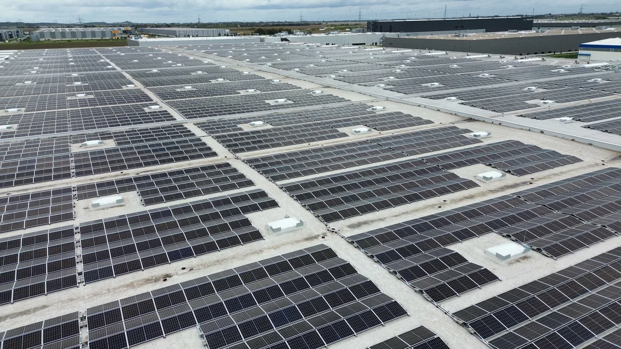 PV-Anlage von Sunrock für BGO-Immobilie in Halle (Saale)