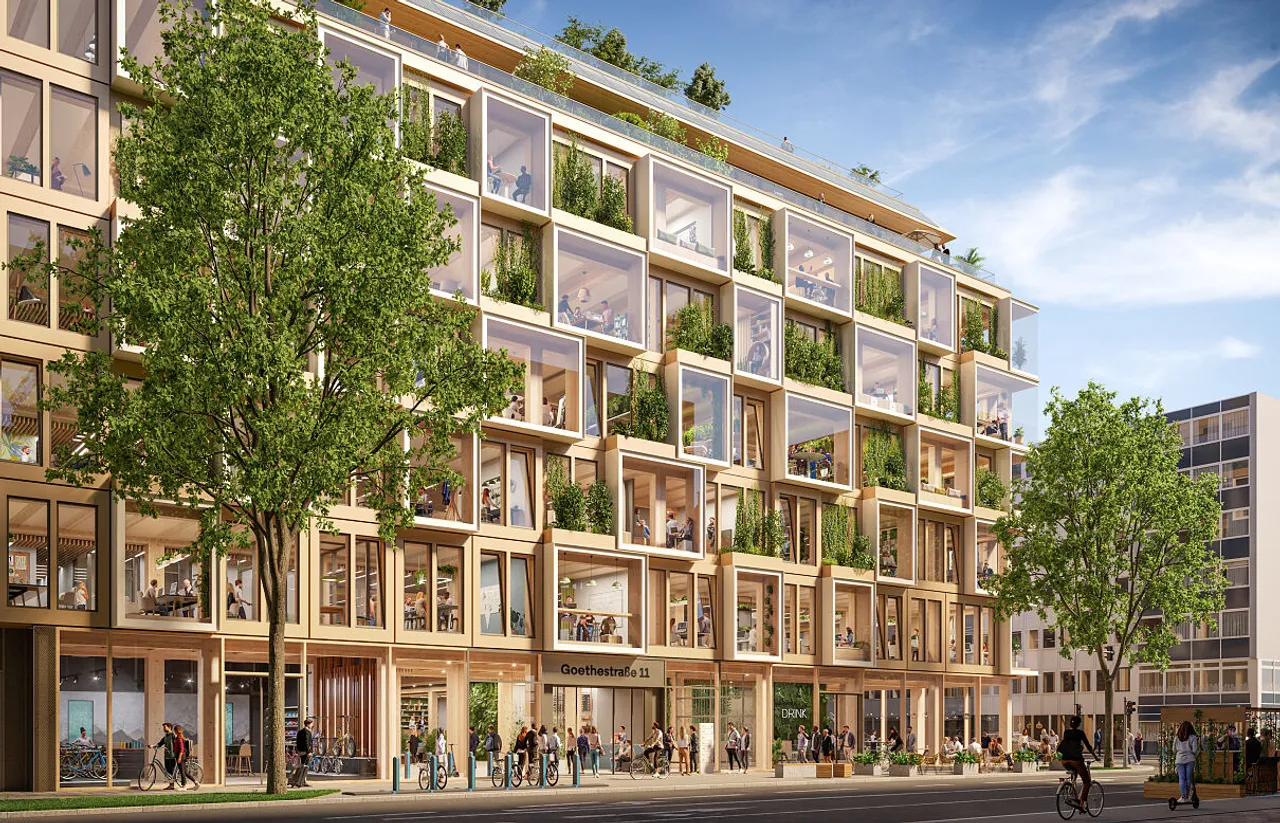 The Stack Exterior Entry