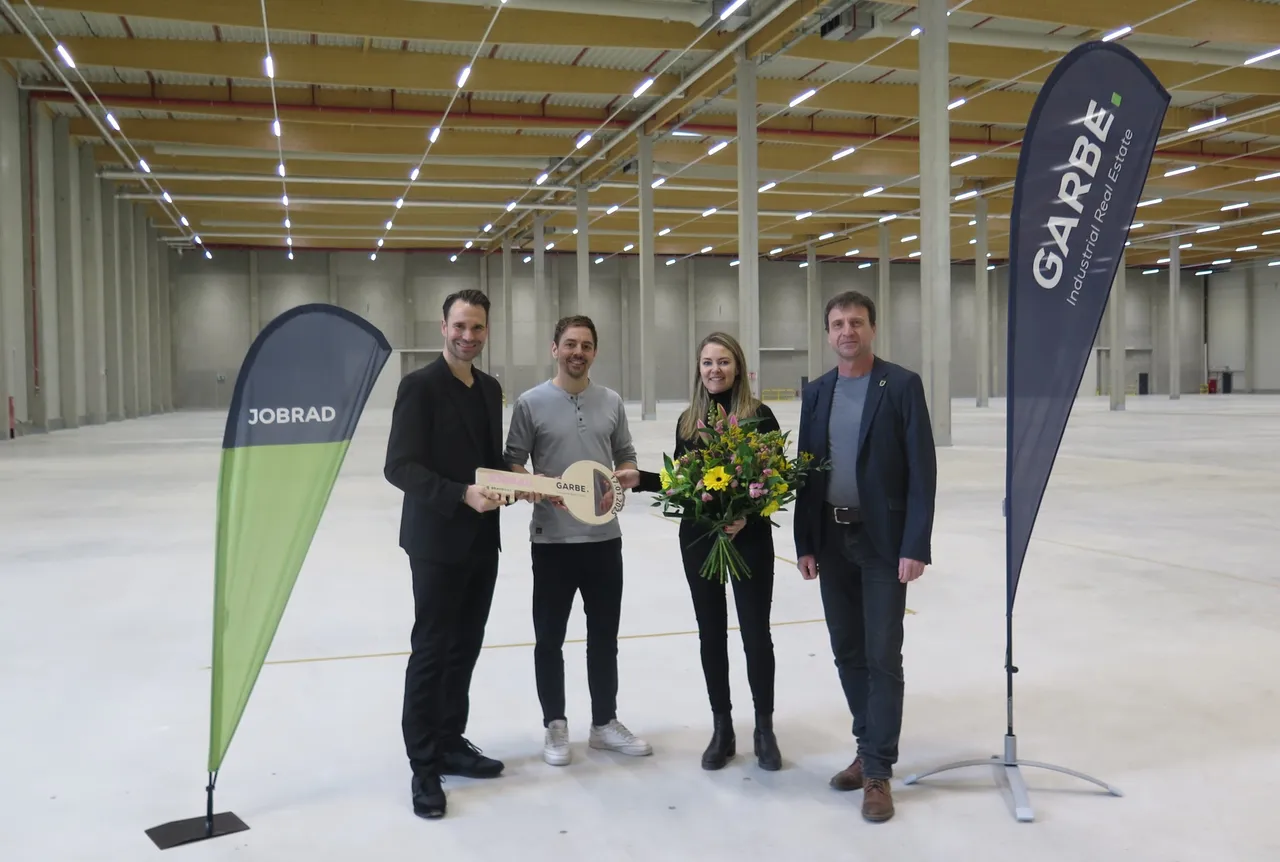 Garbe übergibt Logistikfläche an Gebrauchtrad-Spezialisten Bravobike