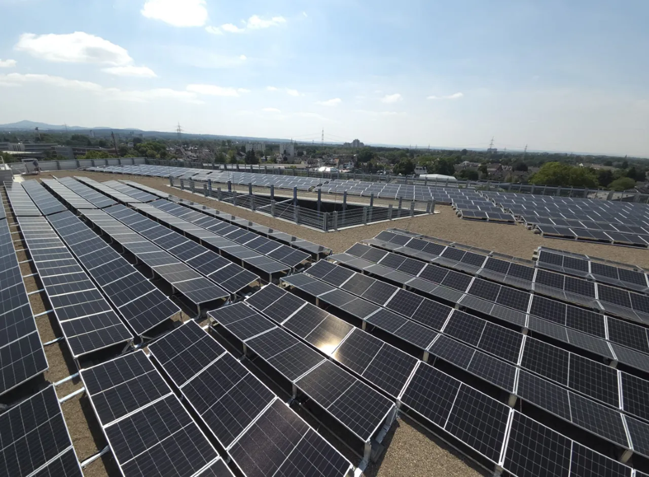 Solaranlage auf künftigem Gründach