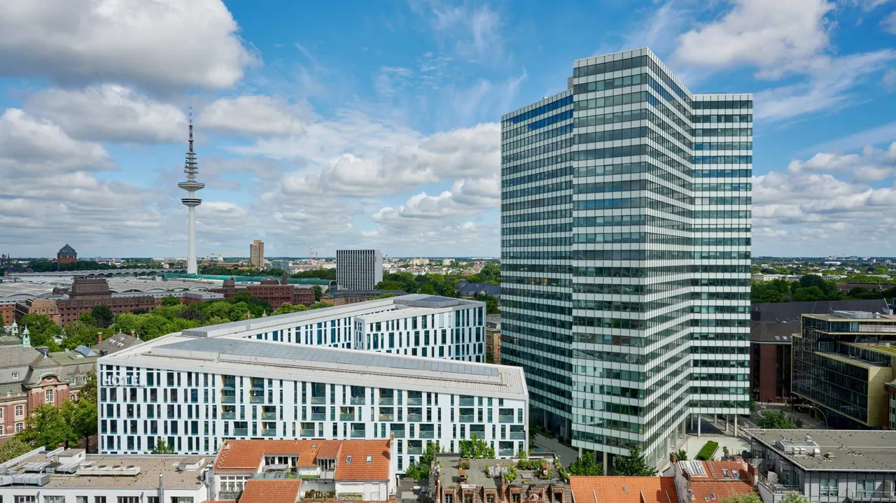 Deutsche Bank mietet 7.566 m² im Hamburger EMPORIO Tower