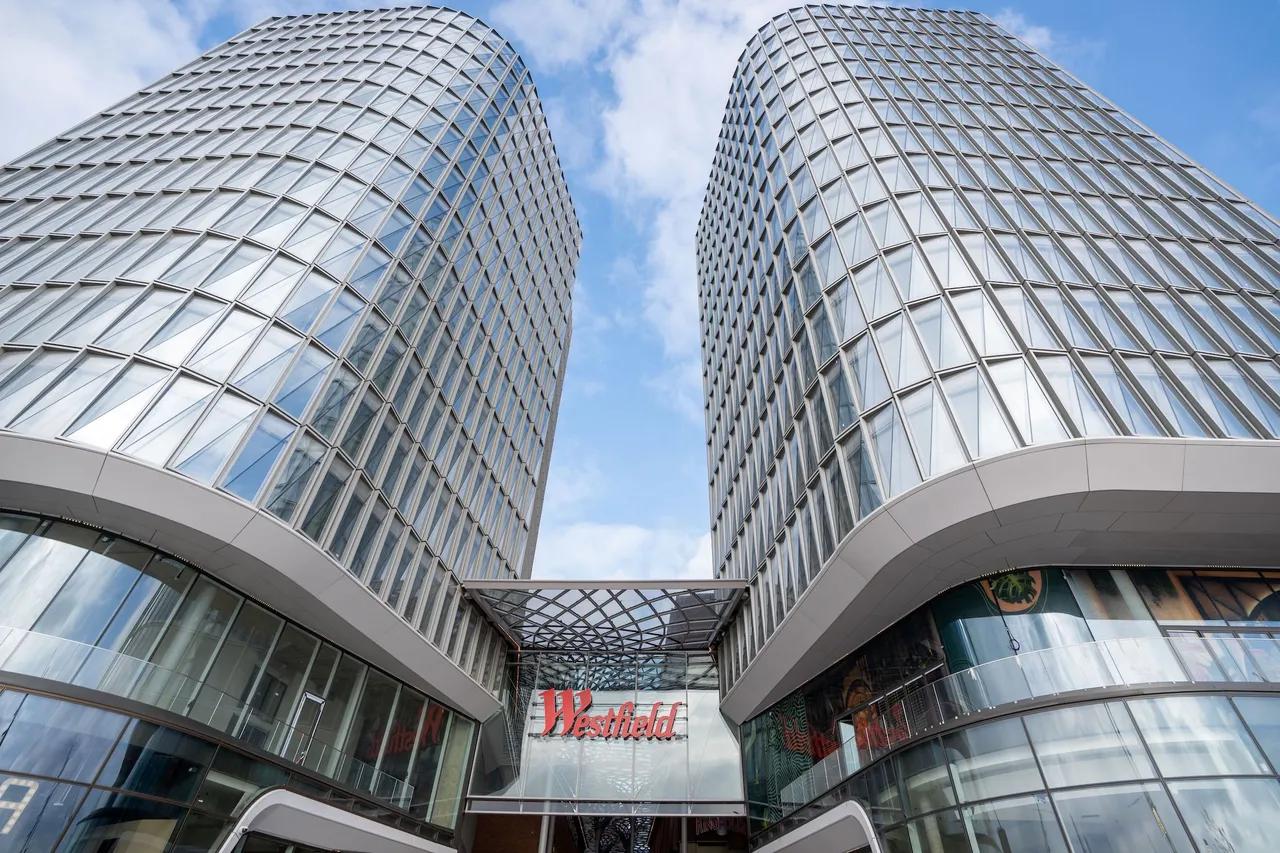 Westfield Hamburg: Marc Cain, Hackett und Aesop