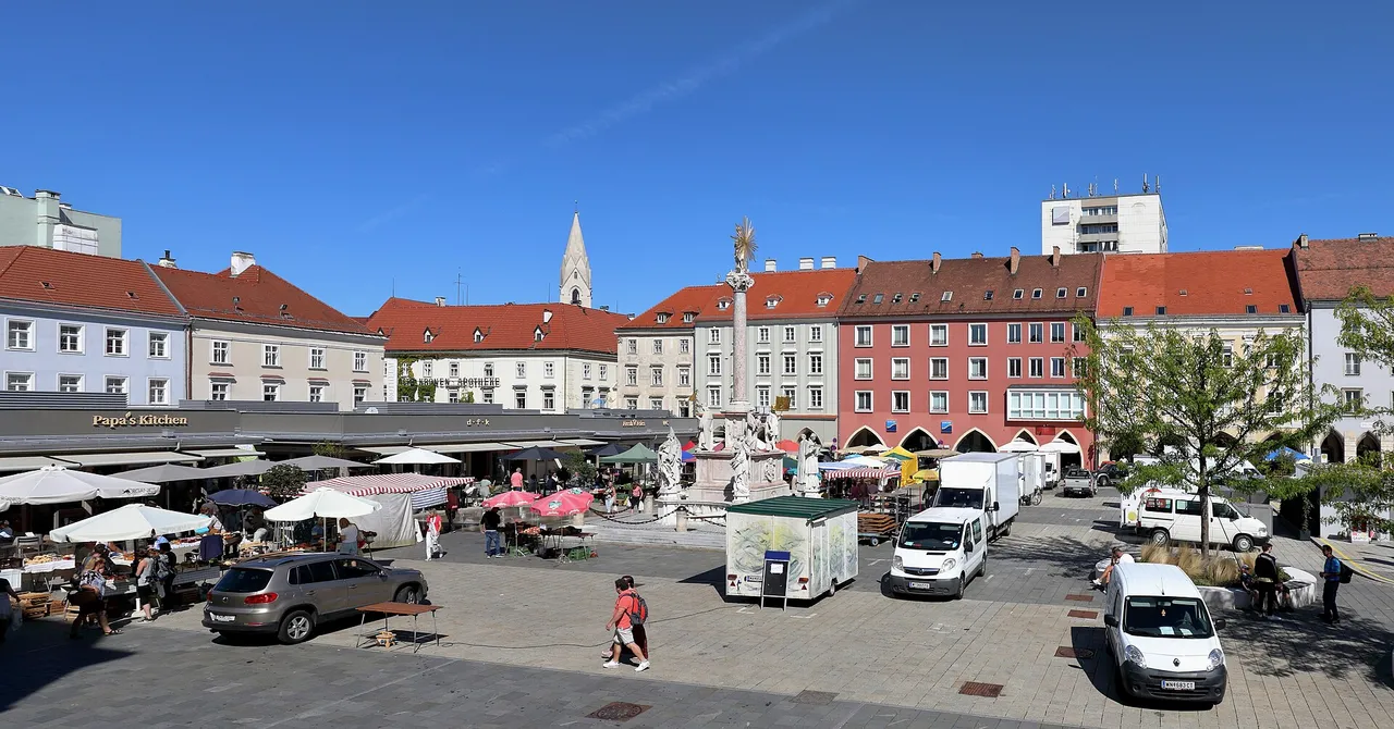 Wiener Neustadt-Hauptplatz