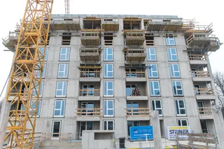 NID feiert Dachgleiche im Quartier Mitte