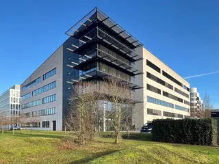 adesso mietet 3.200 m² im AIRPARK in der Düsseldorfer Airport City