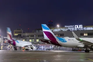 Flughafen Düsseldorf und APCOA setzen Partnerschaft for