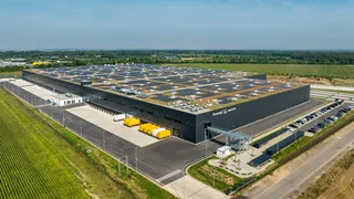 J.P. Morgan-Fonds steigt in Joint Venture für Fressnapf-Logistikzentrum in Nörvenich ein