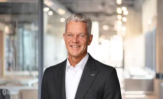 KINGSTONE und ADVENTRA gründen institutionelle Plattform für Infrastruktur-Investments