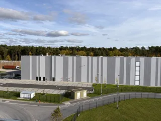 Savills Investment Management erwirbt zwei Logistikimmobilien in Bayern