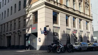 Huth Gastronomie eröffnet zweiten Standort von „Mama & der Bulle“