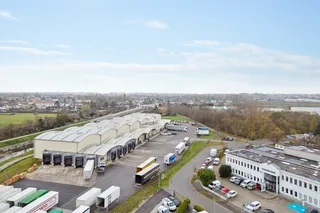 ADOLF WEBER erwirbt Light-Industrial-Objekt im Großraum Wien
