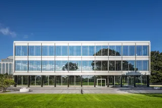 Union Investment vermietet rund 10.000 m² im bekannten Düsseldorfer Bürogebäude „Seestern 3"