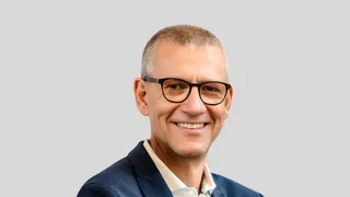 FOUR PARX stärkt Projektmanagement mit langjährigem Branchenkenner