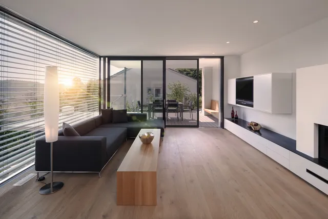 Sanierungsoffensive 2026: Sonnenschutz bei Fenstertausch jetzt förderfähig