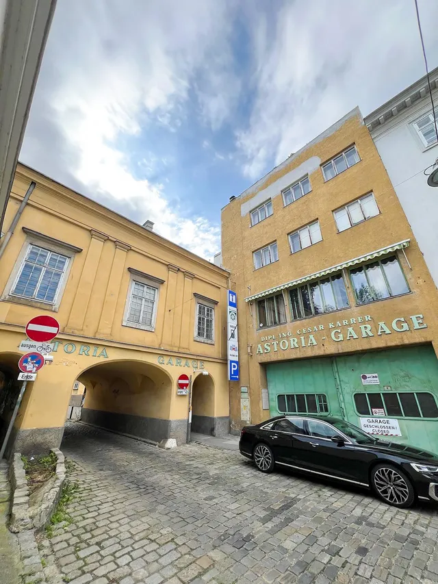 Wiedereröffnung der historischen Astoria-Garage