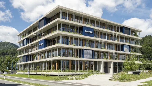 Auszeichnung für die neue Bodner Zentrale