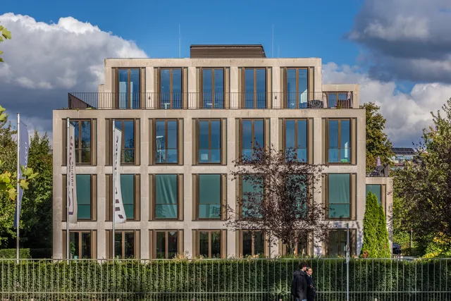 HIH Invest kauft Cecilienpalais in Düsseldorf