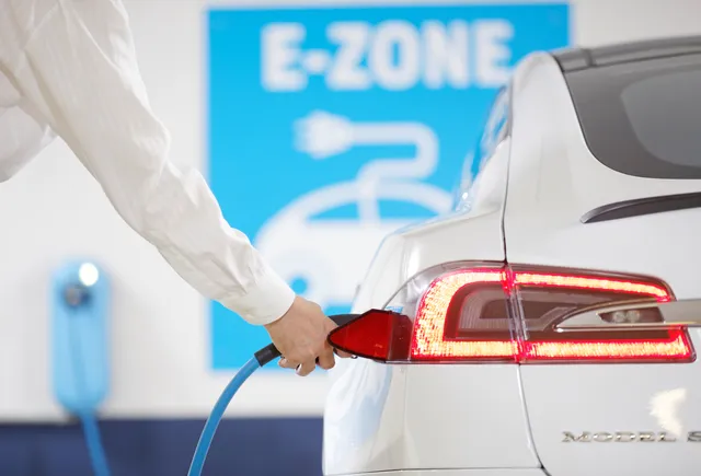 Acredia: Europa verliert Marktanteile in der Elektromobilität