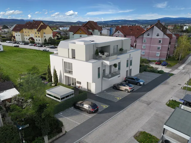 Neunkirchen: Dachgleiche für  das Wohnbauprojekt „Stonefield Living“