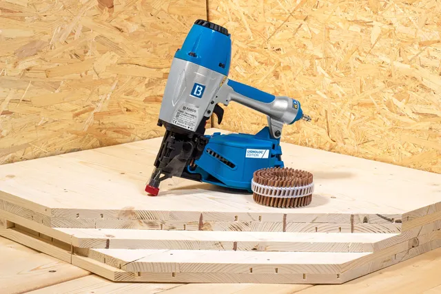 Beck startet Testaktion für Holznagel-System