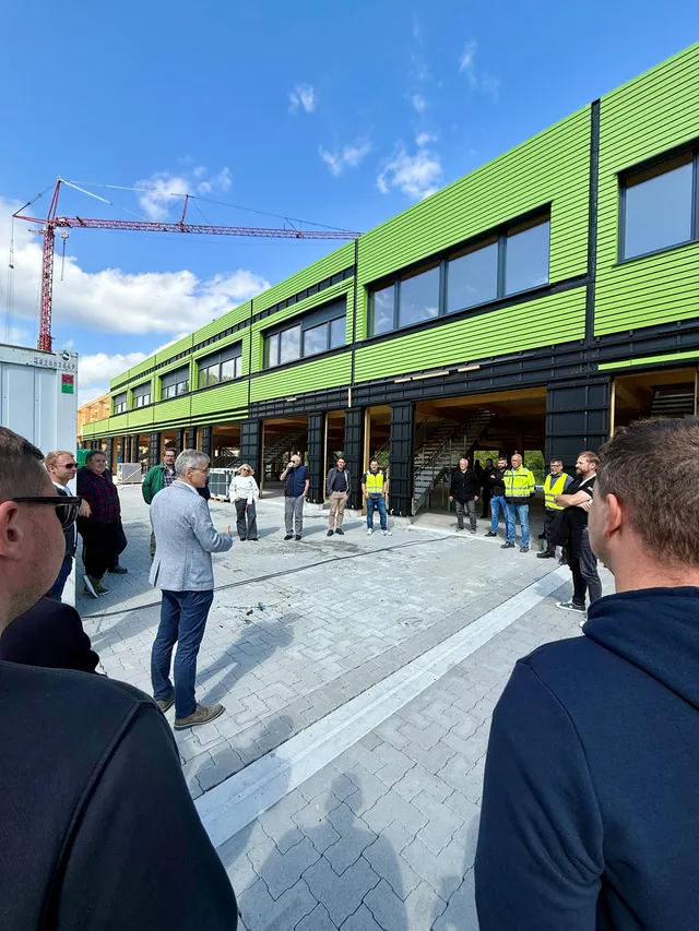 GreenPlaces feiert Richtfest für nachhaltige und flexible Gewerbeflächen in Mannheim
