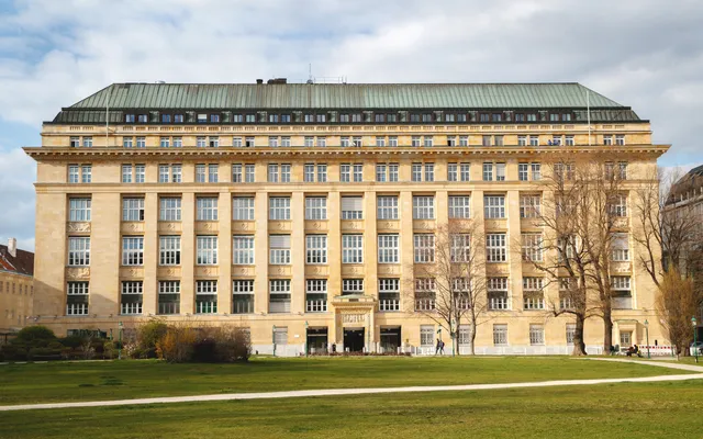 OeNB: Risiken im Gewerbeimmobiliensektor steigen weiter